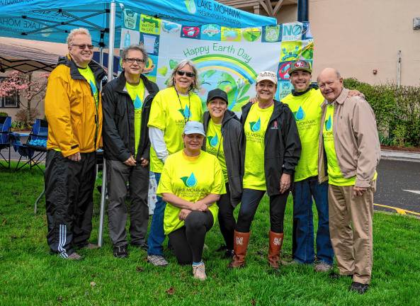 Lake Mohawk Preservation Foundation volunteers Mark Scott, Tom Nervano, Susan Knauss, Tara Rodriguez, Amy Pecile, Jules Hurley, Damon Jenkins and Jim Wardell.