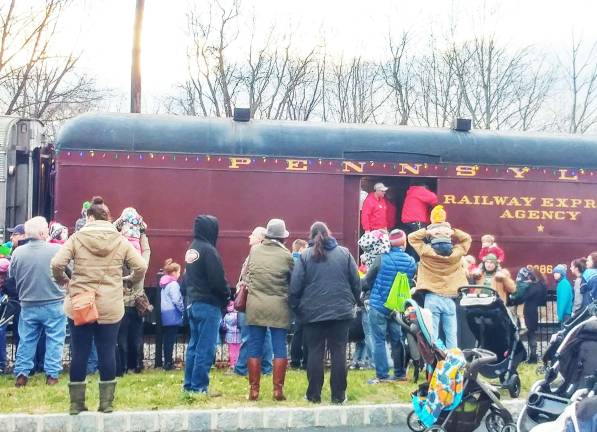 The train arriuves to an expectant crowd Photos by Meghan Byers