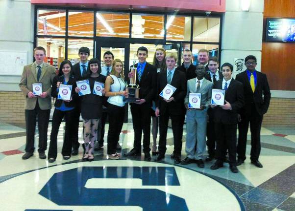Members in the photo are Orion Farr, Ulysses Farr, Delphine Schottland, Courtney Richmond, Chudi Onwuasoanya, Raghuram Selvaraj, Matt Freitag, Yas Sha, Sarah Levine, Steven Viola, Brenden Brusberg, Matt Philipou, Ari Reinstien, Elizabeth Zanetakos, Daria Dobrowolski, Colin Casey and Jamie Lowenstein.
