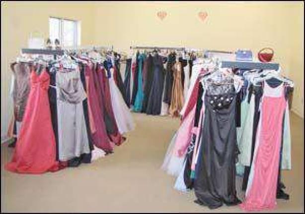 Free Formal Dresses Offered at Project Self-Sufficiency
