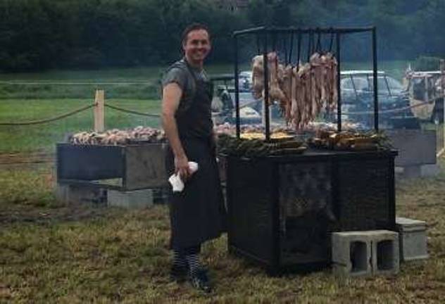 Sunday open fire feasts at Crystal Springs