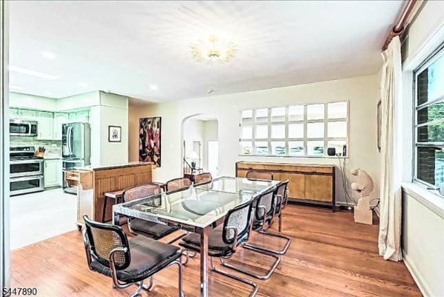 Rare lakefront legacy property