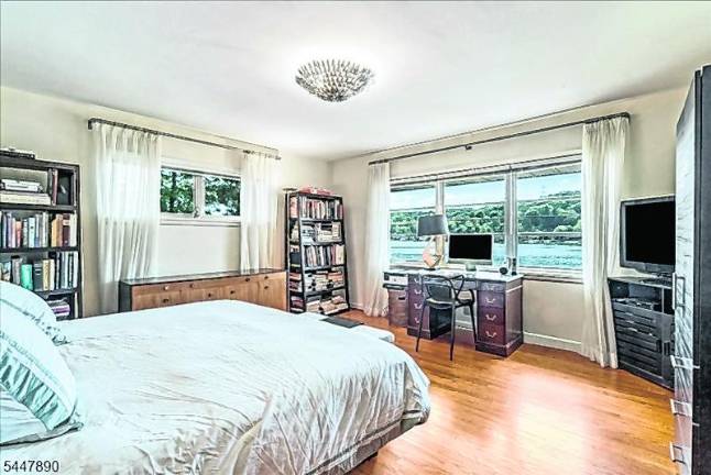 Rare lakefront legacy property