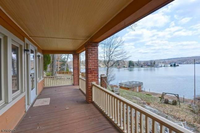 Lake Mohawk vistas and spacious interior