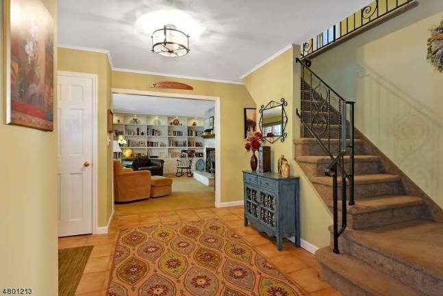 Stylish, move-in ready Colonial