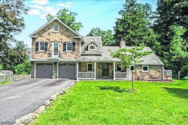 Be charmed by this Lake Mohawk home