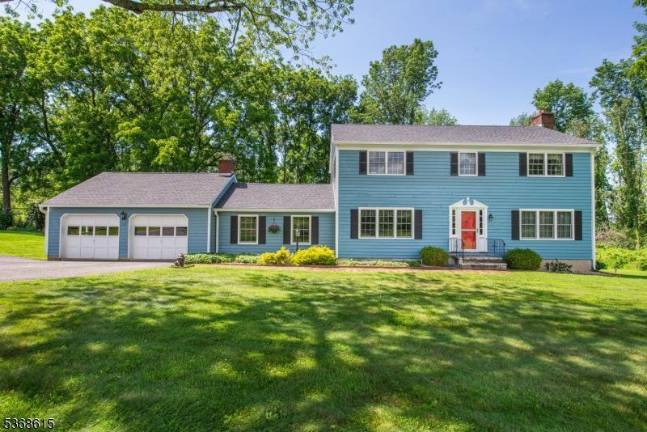 Real estate: Gorgeous home on big lot