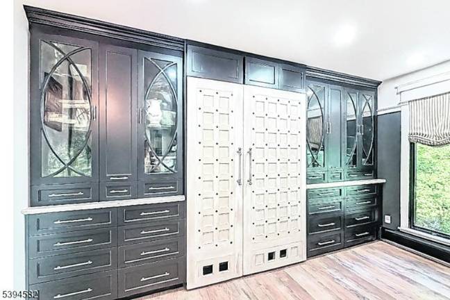 Lake Mohawk lakefront beauty