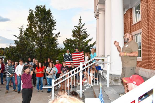 Peter Litchfield, commander of Sparta Veterans of Foreign Wars Post #7248, speaks at the vigil.