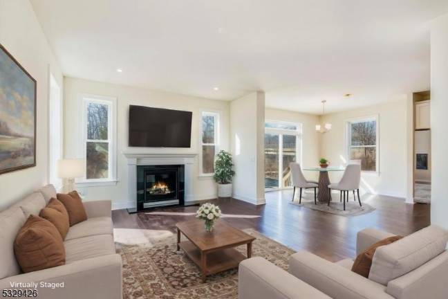 New, gorgeous home