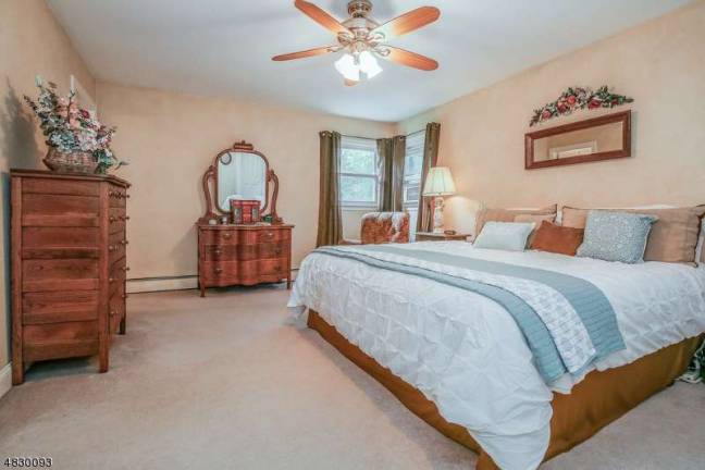 Spacious rooms, move-in ready