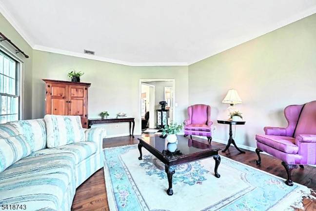 Gorgeous and move-in ready