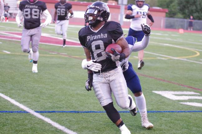 Central Pennsylvania Piranhas Josh Burnett with the ball.