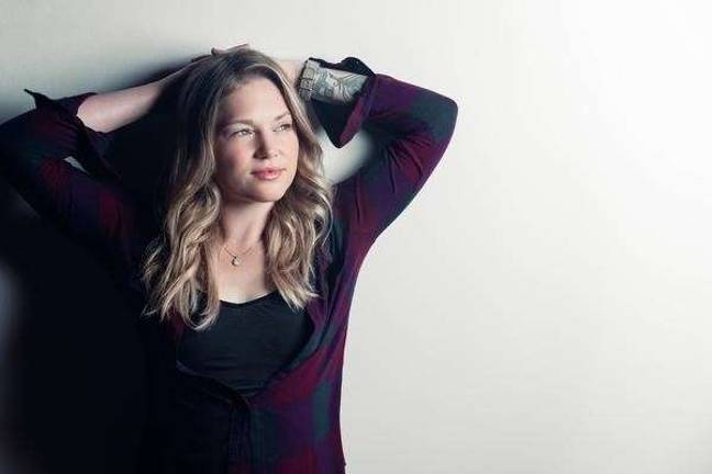 Idol's Crystal Bowersox at Newton Theatre