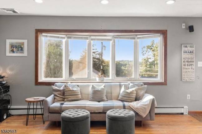 Real estate: Alpine section home awaits savvy buyer