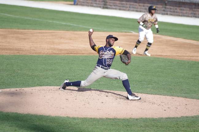 Quebec Capitales pitcher Wendell Floranus. Floranus gave up five runs (three earned) on six hits, one walk and five strikeouts.