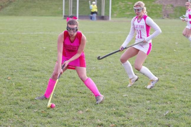 Play for Pink: High Point Regional High School defeats Pope John XXIII Regional