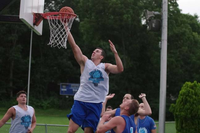 Team Tobin's Almin Hodzic takes a shot.