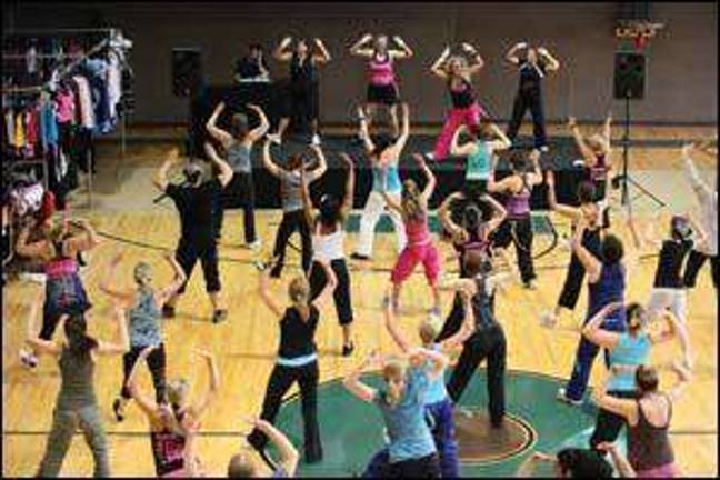 Zumbathon benefits cancer research