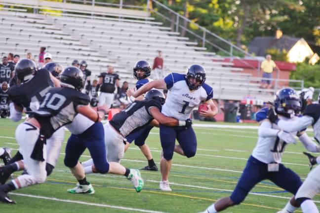 Sussex Stags running back Joseph Clouse on the move with the ball. Photos by George leroy Hunter