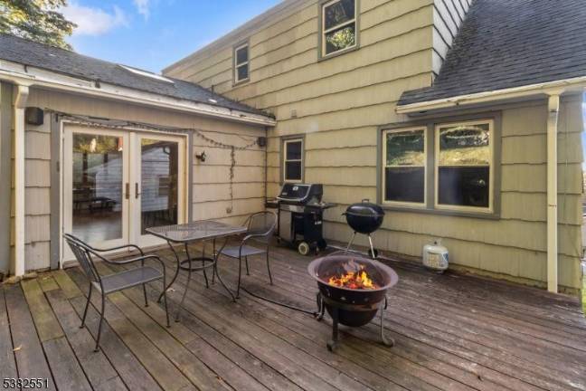 Real estate: Alpine section home awaits savvy buyer