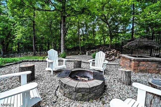 Stunning Royal Oaks Colonial