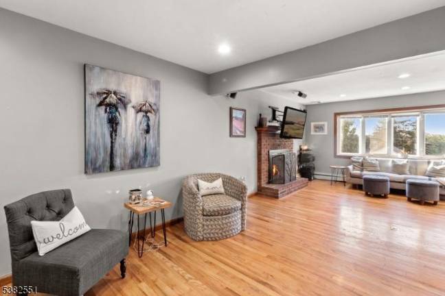 Real estate: Alpine section home awaits savvy buyer