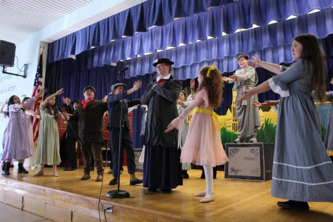 ‘Mary Poppins’ to be performed today in Sparta