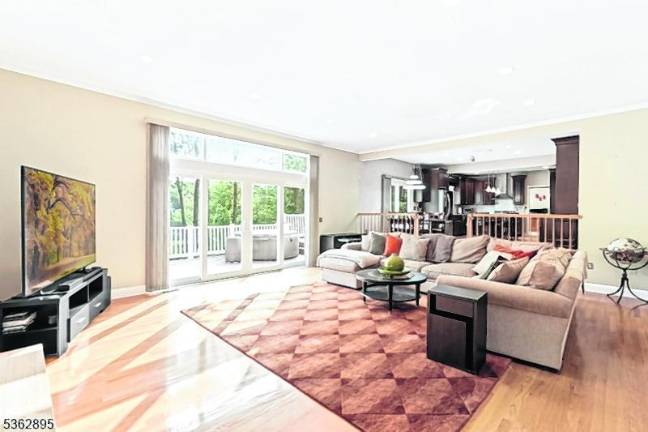 A stunning lakefront colonial