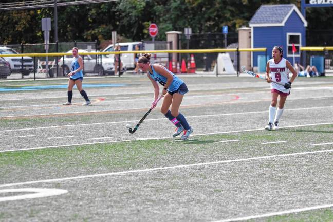 Sparta's Leah Albers controls the ball.