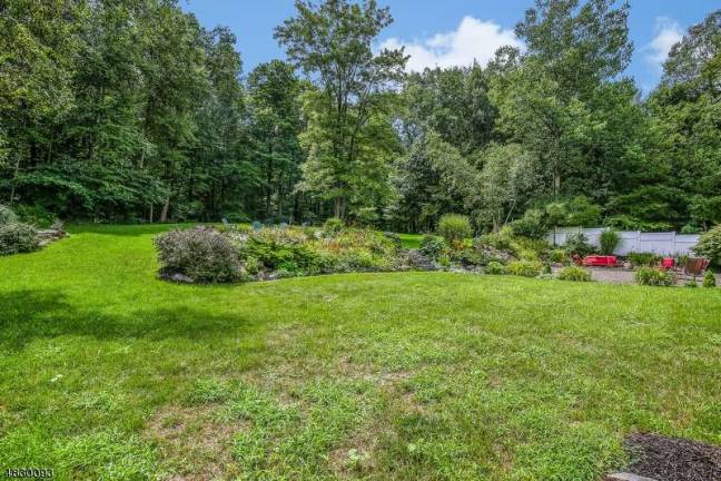 Spacious rooms, move-in ready