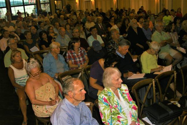 Almost 300 people attended a forum on HABs in Sparta Tuesday night.