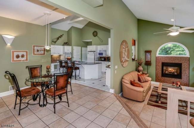 Updated four-bedroom in Sunset Lakes