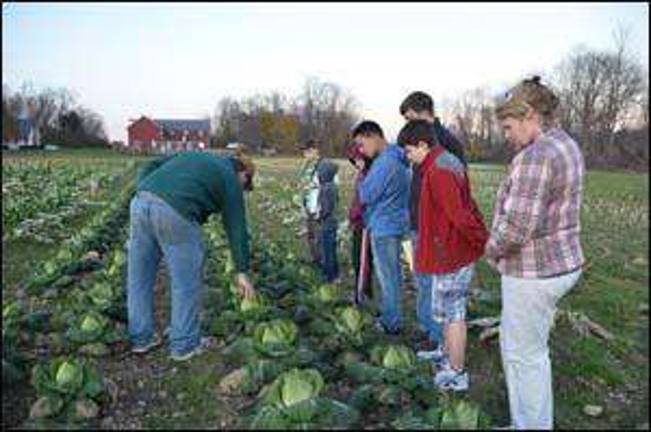 Robotics team learns about farming