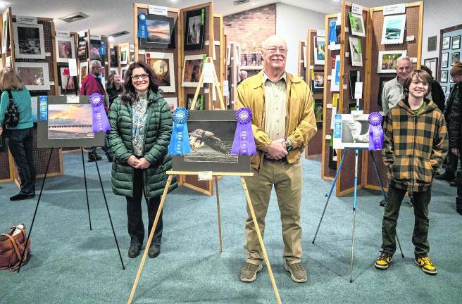 Top winners of EXPO 40 Dawn Kelly, Best Beginner Photo, Kent Stuart, Best in Show and People’s Choice award and Tyler Devane, Best Student.