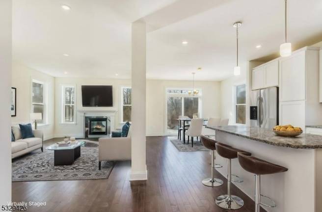 New, gorgeous home