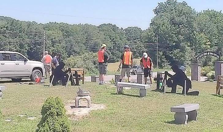 Veterans cemetery gets TLC from Rotarians and Boy Scouts