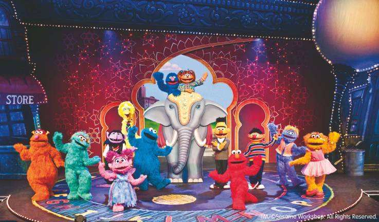 Grover makes a new friend from India