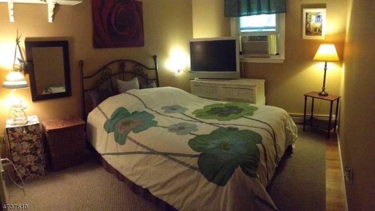 Renovated charmer in Lake Mohawk section