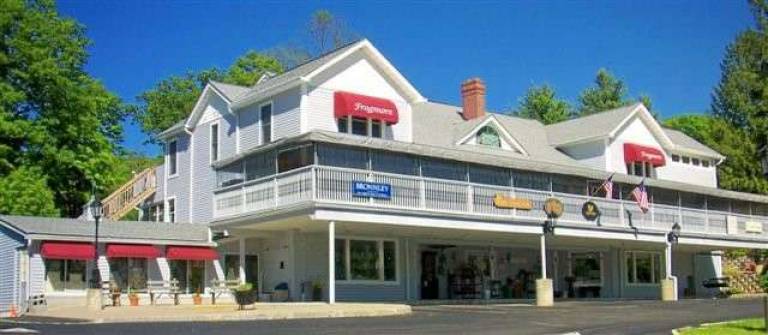 The Crooked Crown Market where Frogmore once thrived