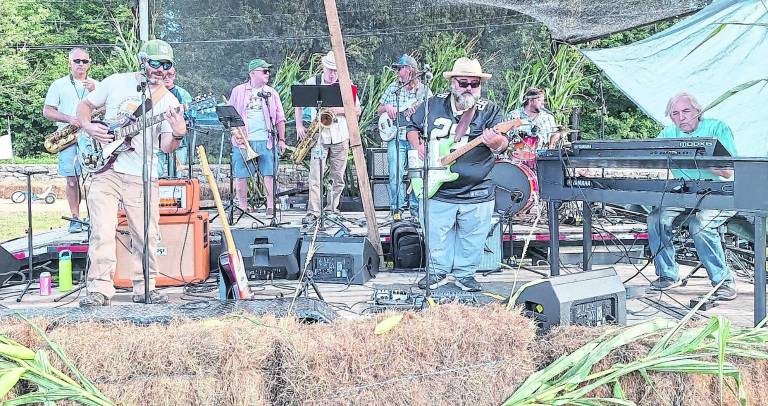 <b>Uncle Shoehorn </b>