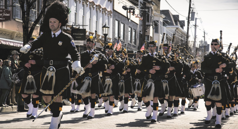 $!Sun shines on St. Patrick’s Day Parade