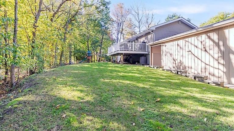 Barry Lakes ranch is beautifully updated