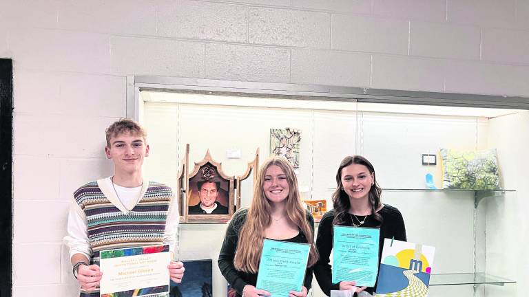 Winners Michael Gibson, Destiny Cerracchio and Hailey Phillips.