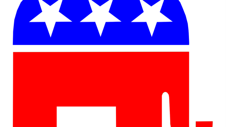 Early voting for primary starts