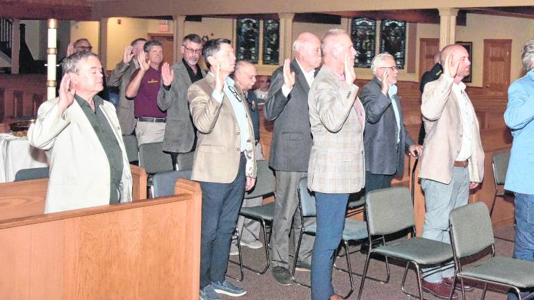 New Knights of Columbus Council 588 installs new officers.